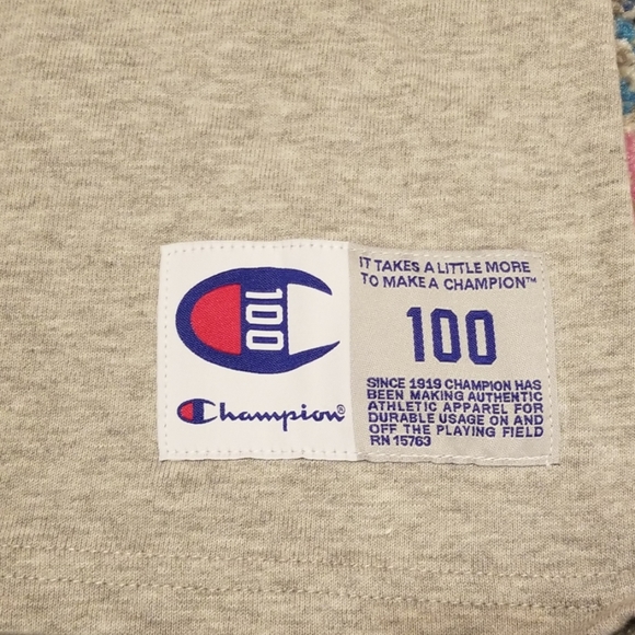 NWT Champion t-shirt - Picture 3 of 8